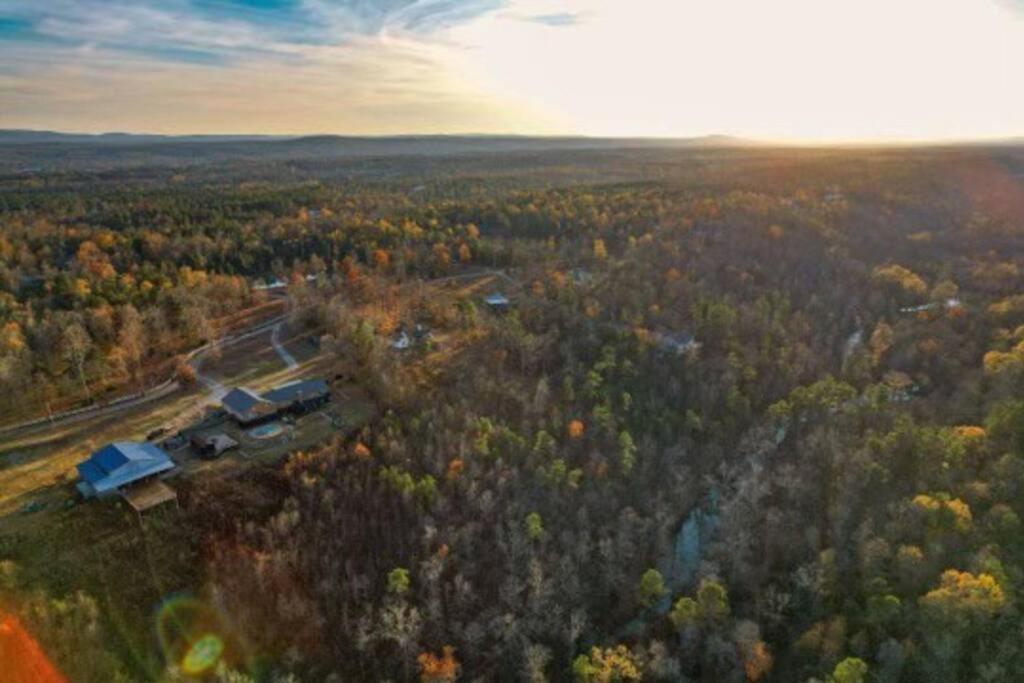 Private Tiny Home Royal Ridge Getaway Екстериор снимка